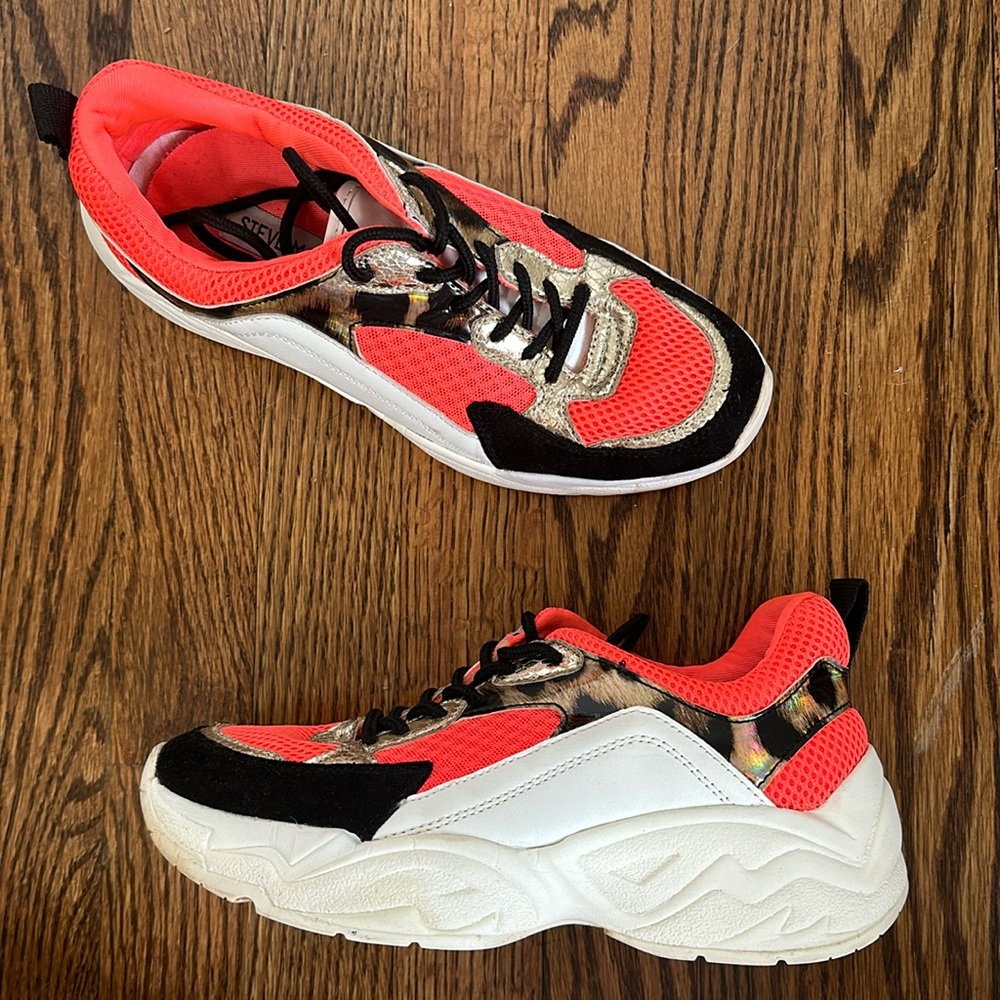 Steve Madden Sneakers